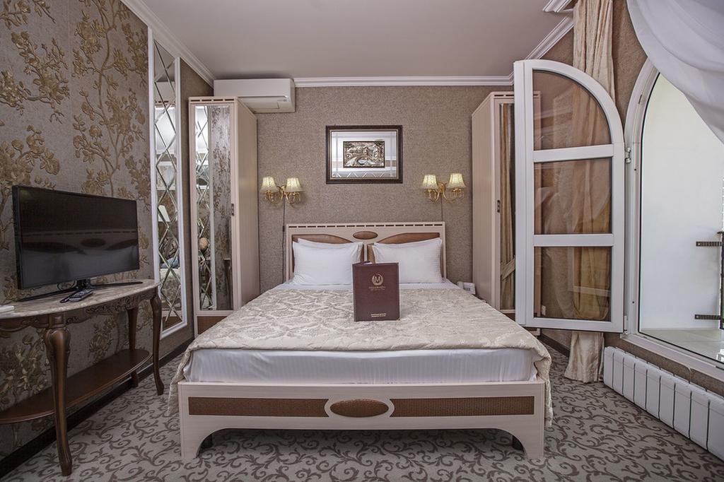 Villa Marina Hotel Krasnodar Dış mekan fotoğraf